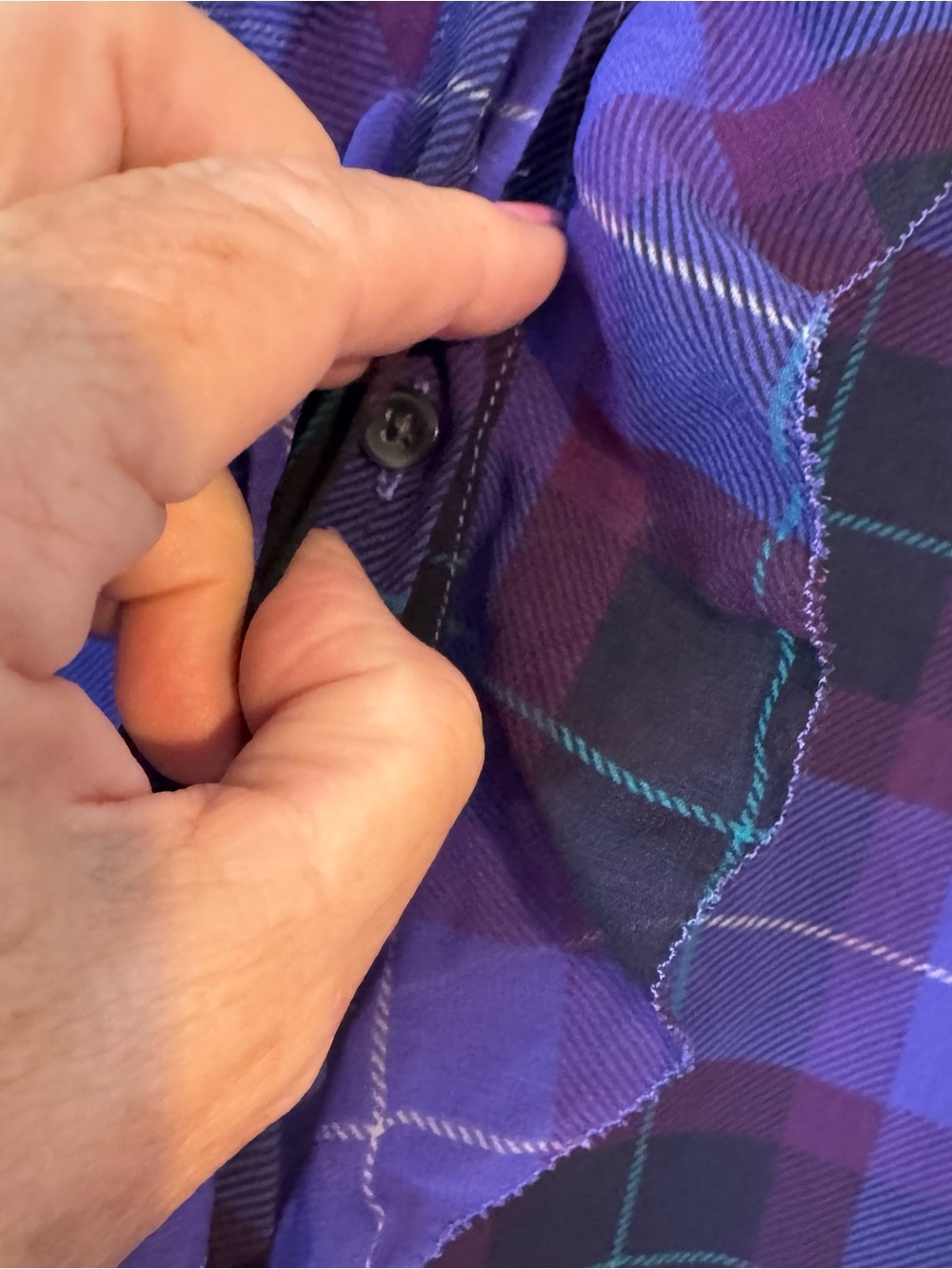 ANN TAYLOR Ruffle Front Purple/Black Plaid Sleeveless Blouse  XLARGE     #C - Picture 6 of 7
